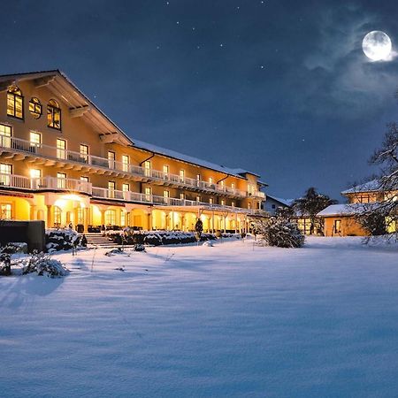 Wellness Natur Resort Gut Edermann Teisendorf Eksteriør billede