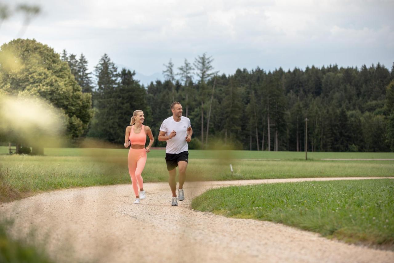 Wellness Natur Resort Gut Edermann Teisendorf Eksteriør billede