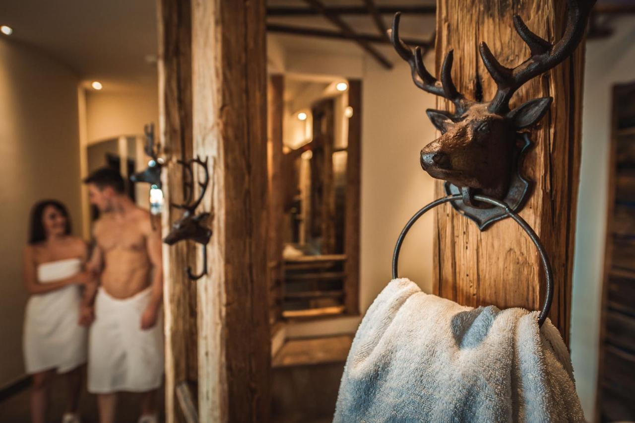 Wellness Natur Resort Gut Edermann Teisendorf Eksteriør billede